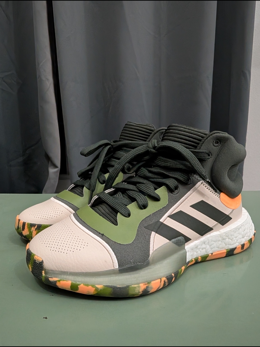 adidas Marquee Boost Camo Sole EF0489 Men’s Basketball Sneakers Legend Earth